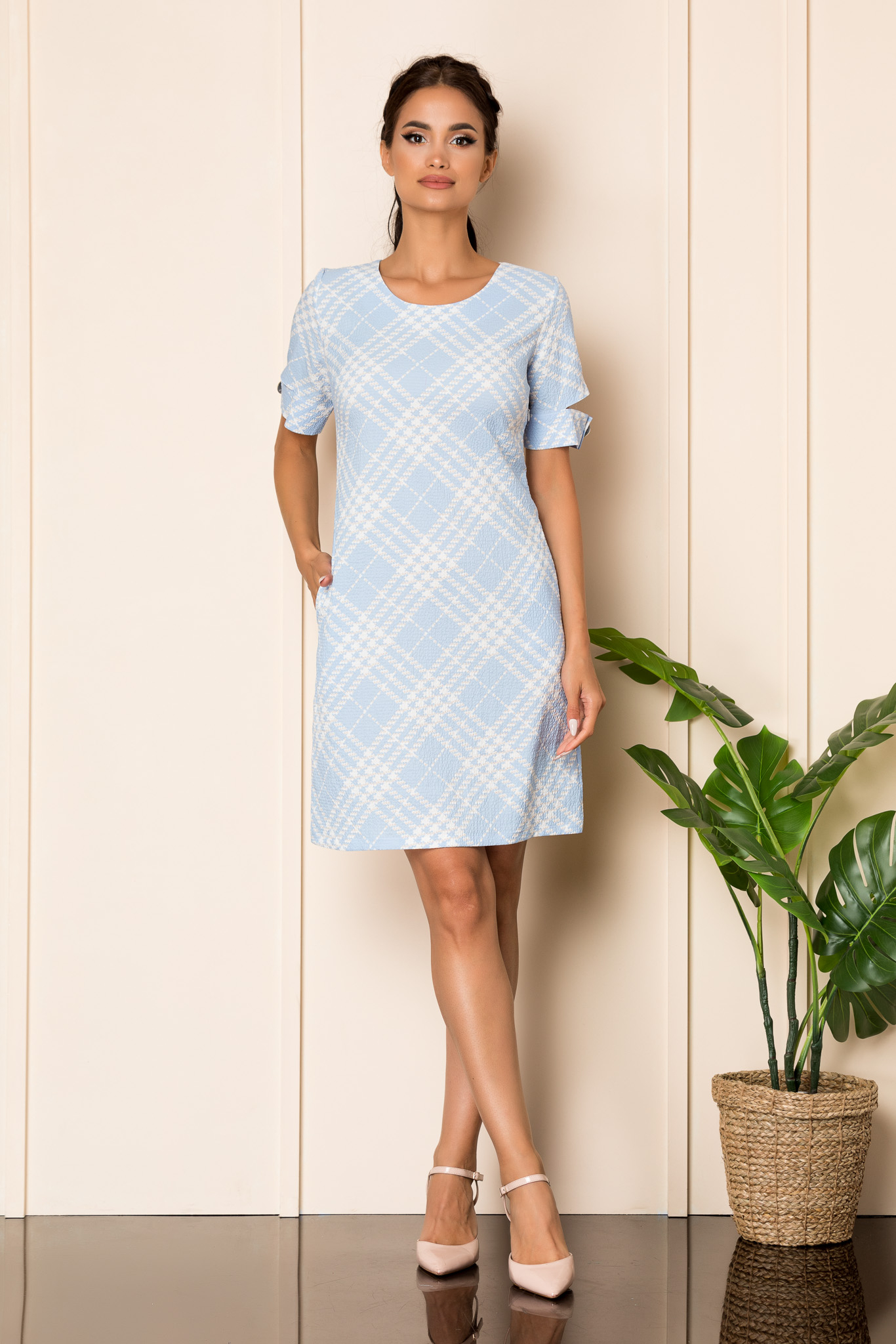 Rochie bleu casual de zi din crepe cu fermoar lateral si decolteu rotund Eryn