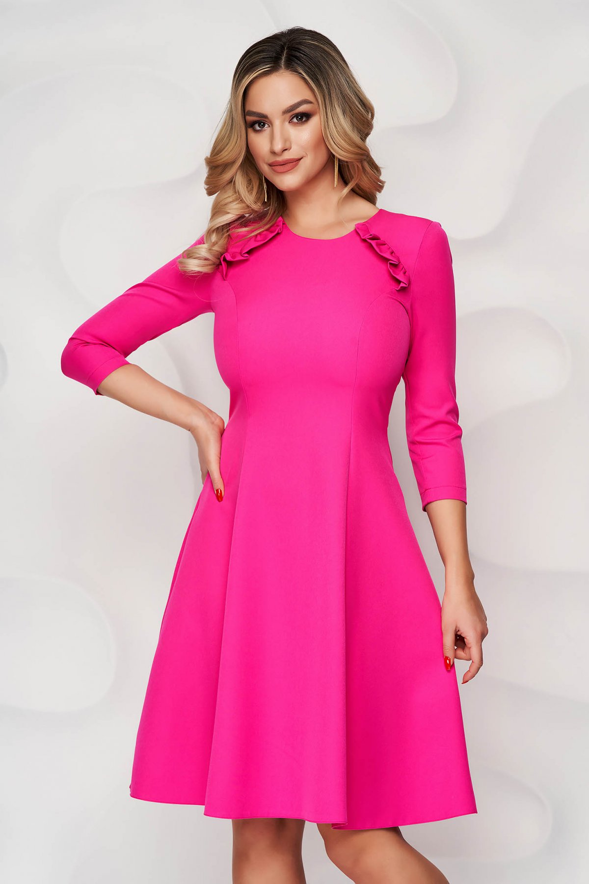 Rochie de zi fuchsia office midi in clos din stofa usor elastica cu volanase StarShinerS