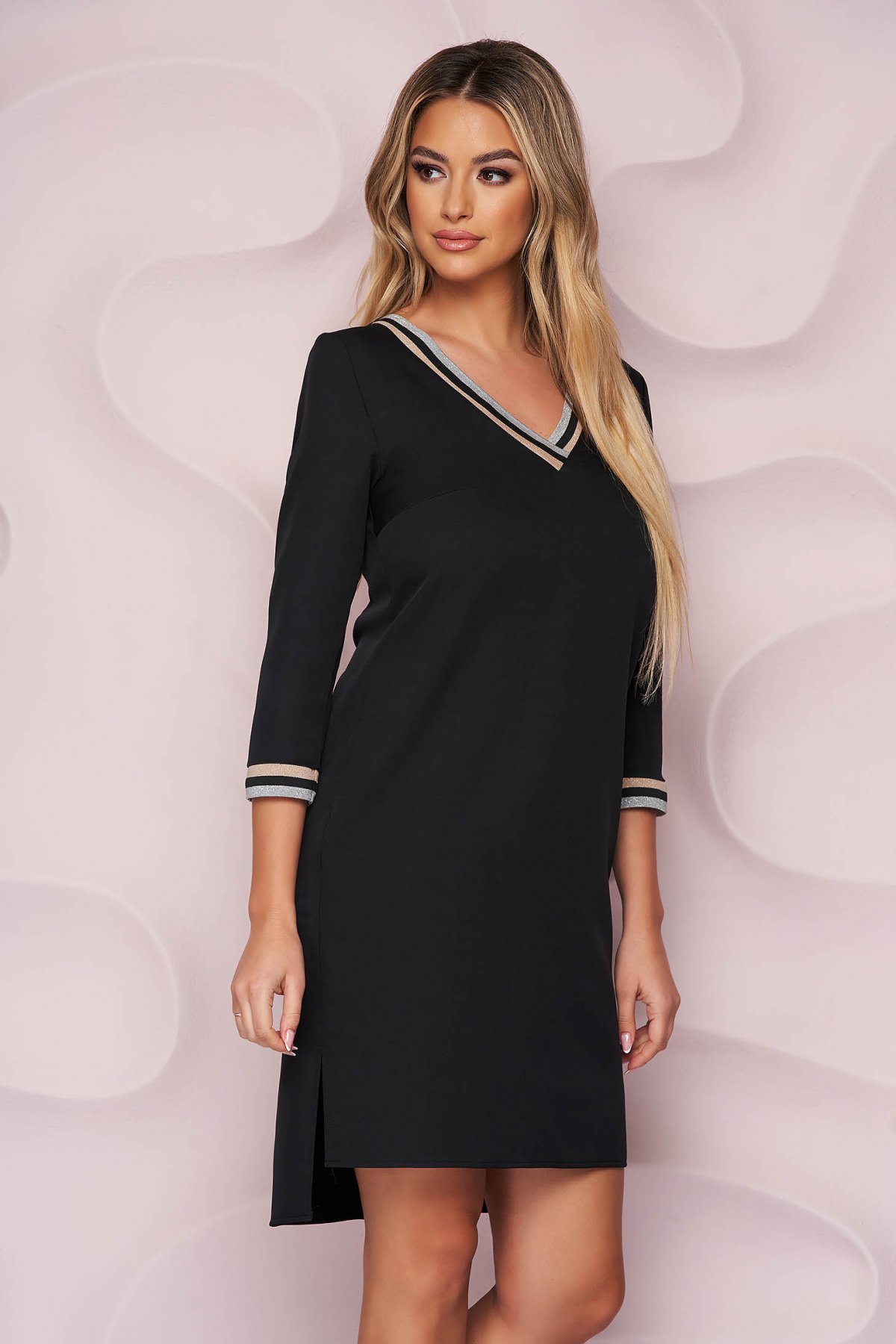 Rochie neagra asimetrica cu decolteu in v si maneci trei-sferturi StarShinerS