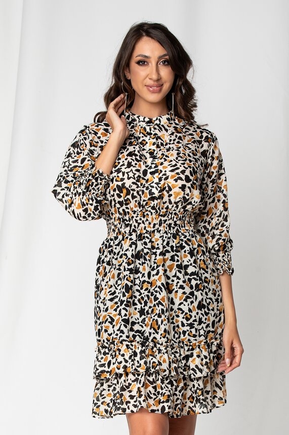 Rochie animal print vaporoasa cu decolteu rotund si maneci lungi din material elastic si volanse  Oana