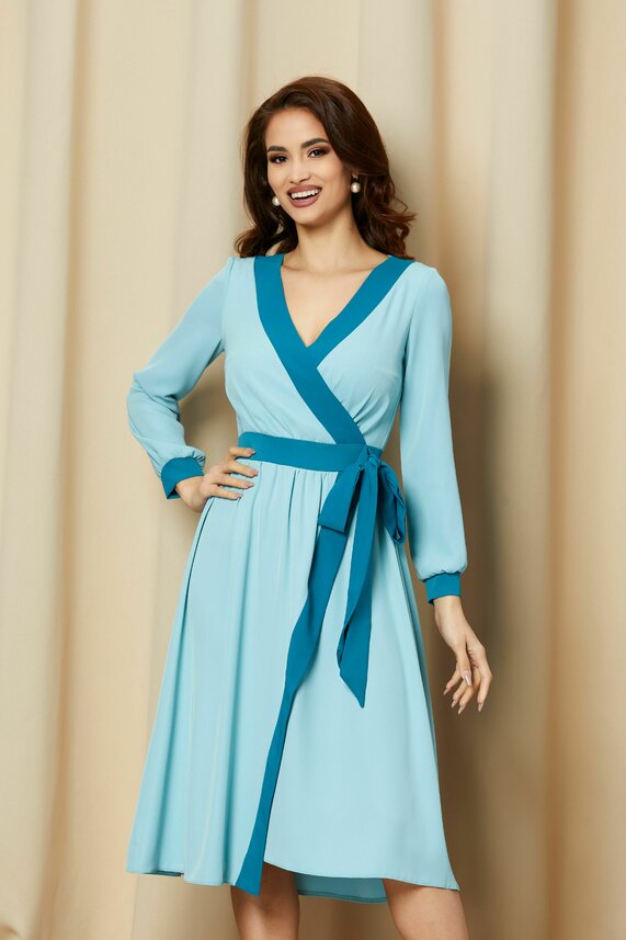 Rochie bleu in clos cu funda     Moze