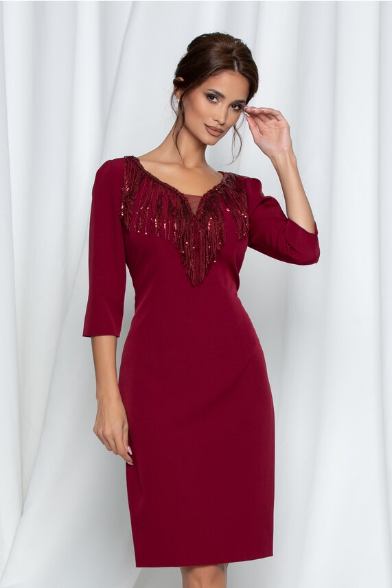 Rochie de soacra bordo eleganta cu franjuri si paiete    Jodhi