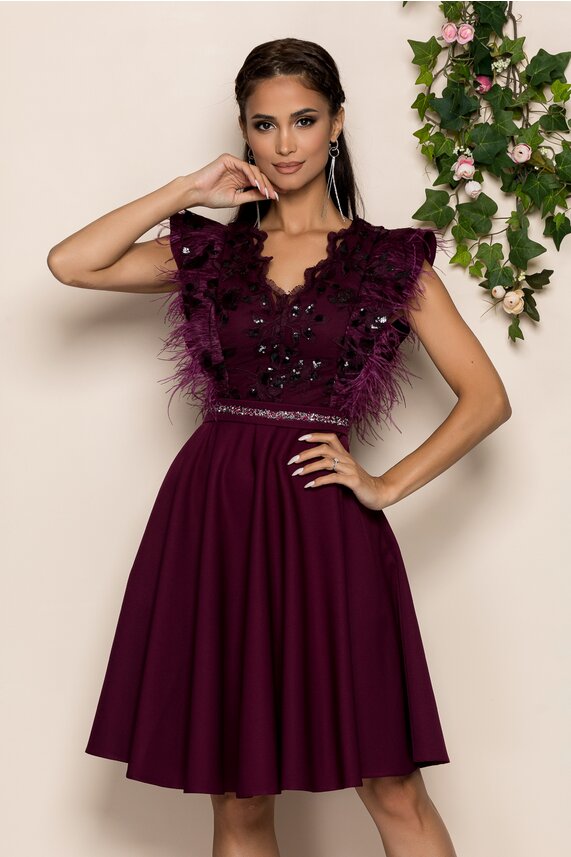 Rochie de seara magenta eleganta cu paiete stralucitoare si fusta din stofa subtire MBG