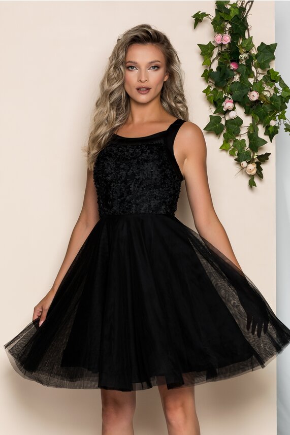 Rochie neagra eleganta cu decolteu patrat si bretele Marieta