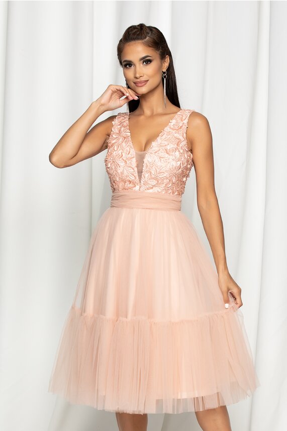 Rochie roz din tulle cu bust buretat si decolteu ce se inchide cu fermoar   LaDonna