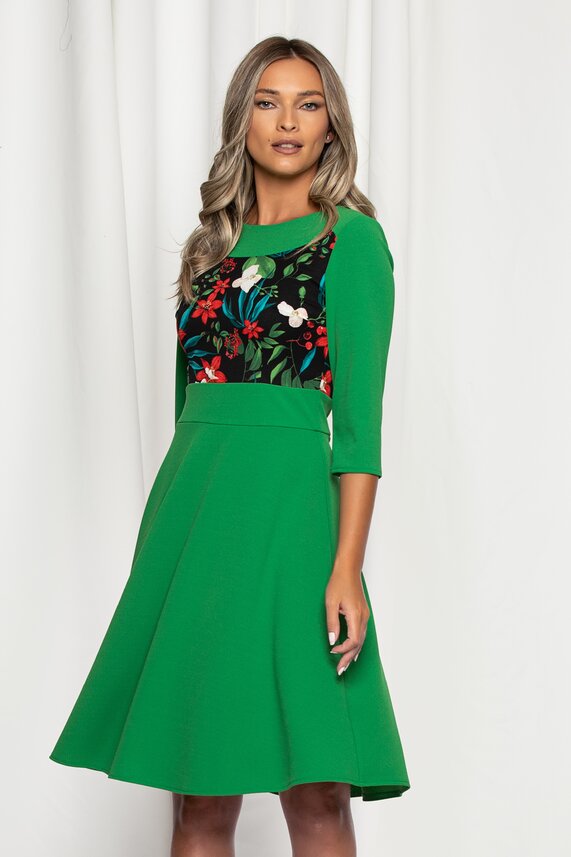 Rochie verde in clos cu imprimeu eleganta de zi   Moze